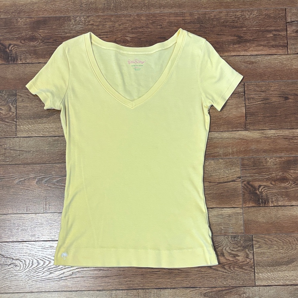 Lilly Pulitzer Light Yellow V-Neck Tee